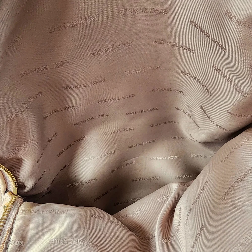 Michael Kors Rhea Zip Medium Size Backpack Soft Pink‎ Leather Blush